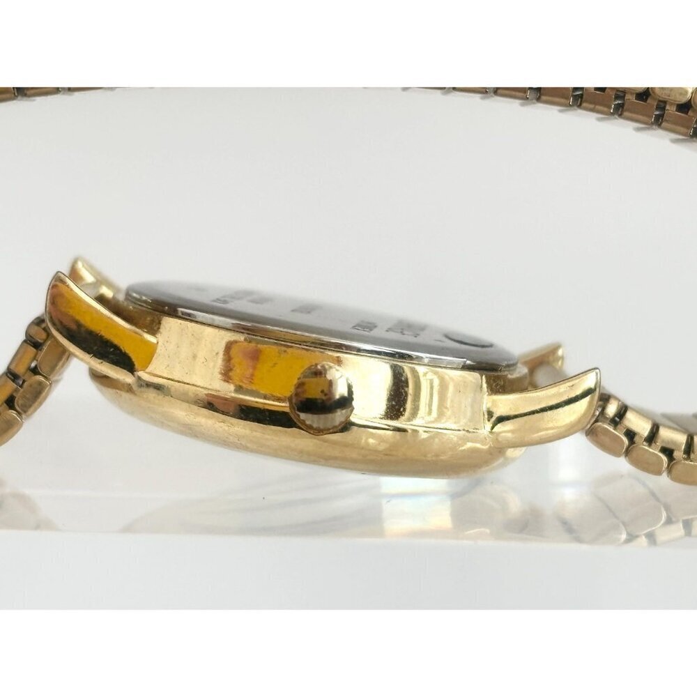 Carriage by Timex C3A151 BACK LIT! Gold Toned Vintage Wristwatch - 28mm - WORKS! - Picture 10 of 13